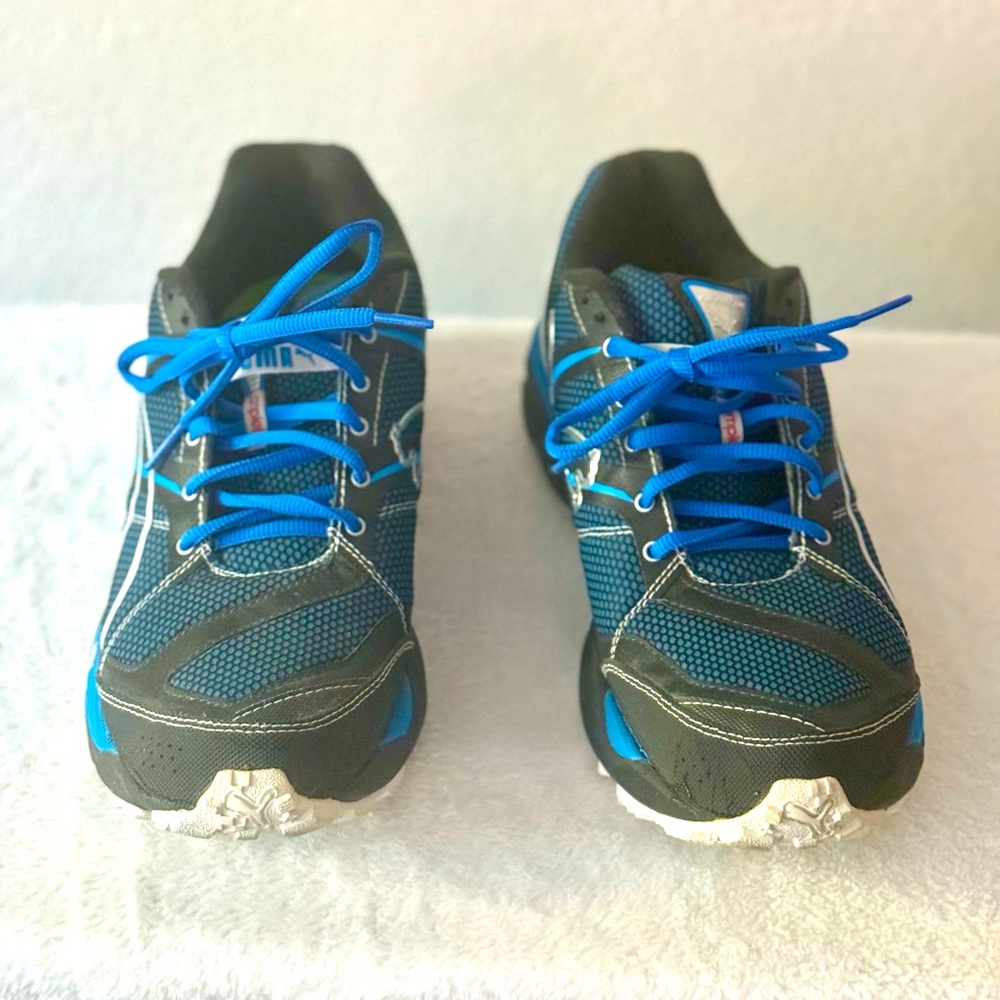 Puma Nitefox black and blue colors man shoes, size 11. New, no tag